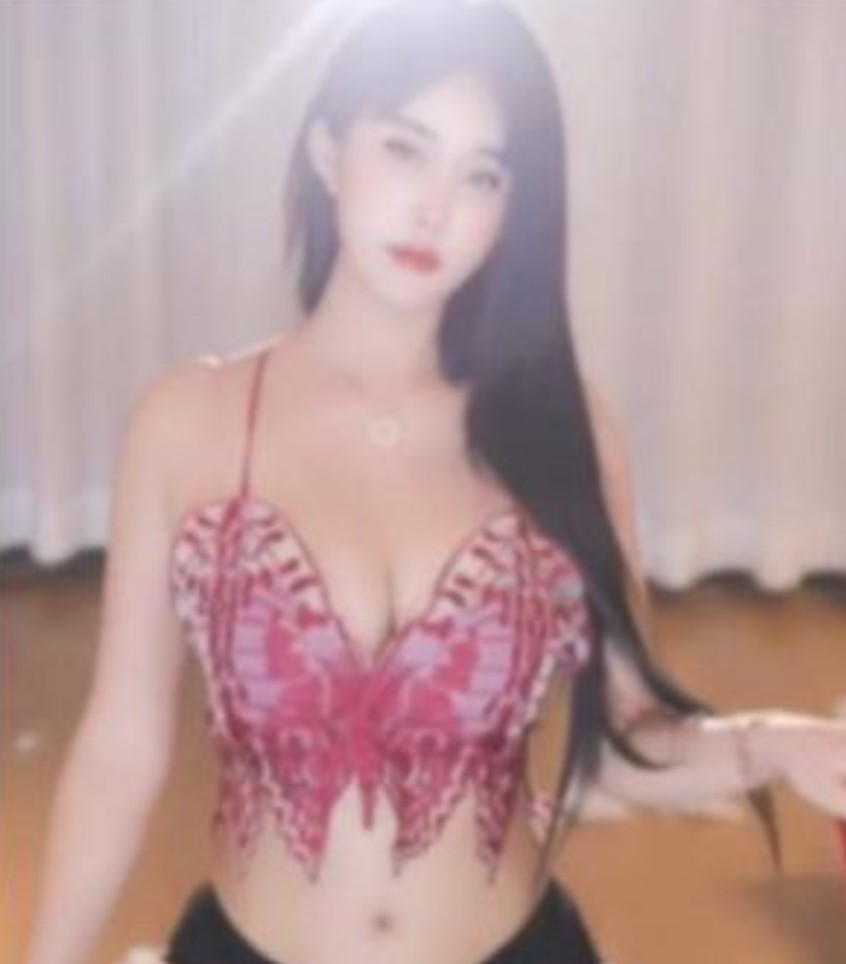 CC丨依阳 定制 [2V/310MB]