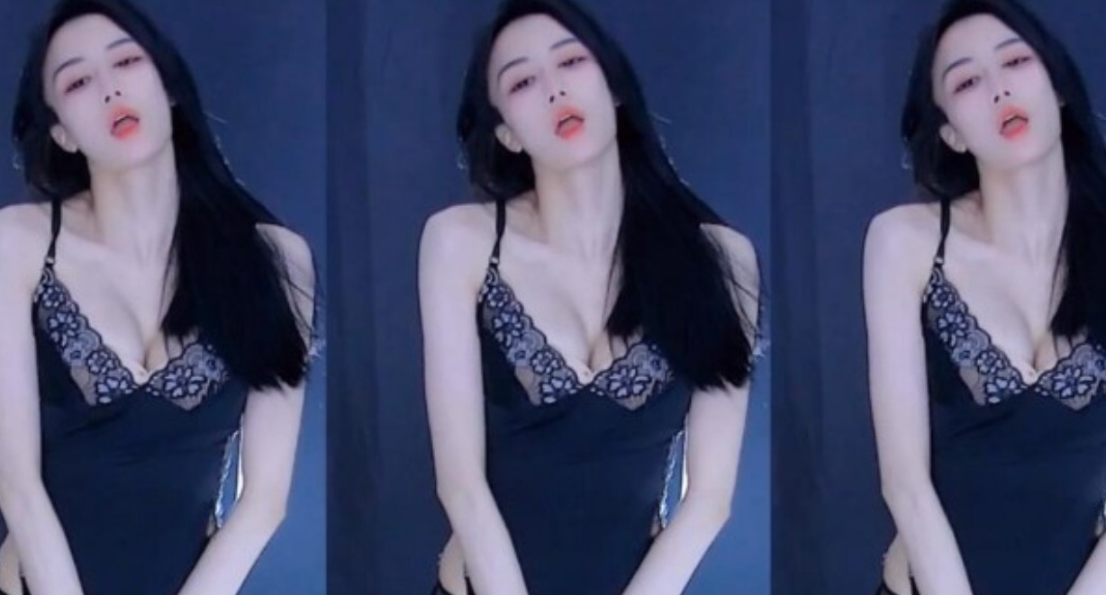 CC丨白妖妖 付费定制  [1V/195M]